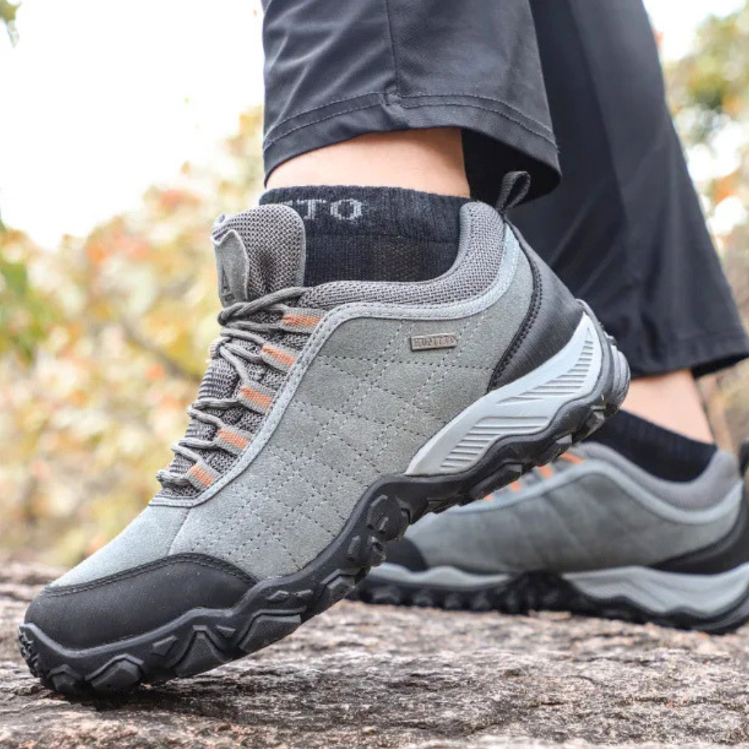 Men's Suede Leather Hiking Shoes