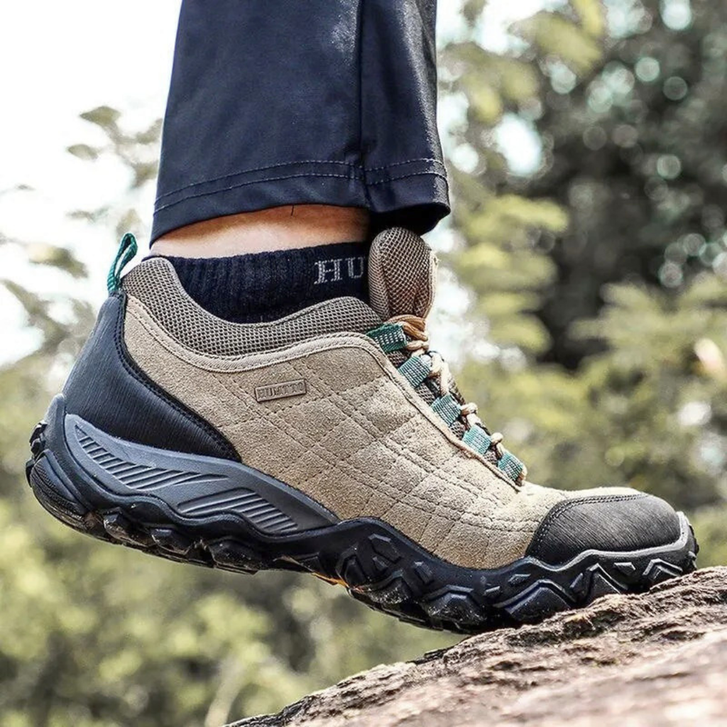 Men's Suede Leather Hiking Shoes