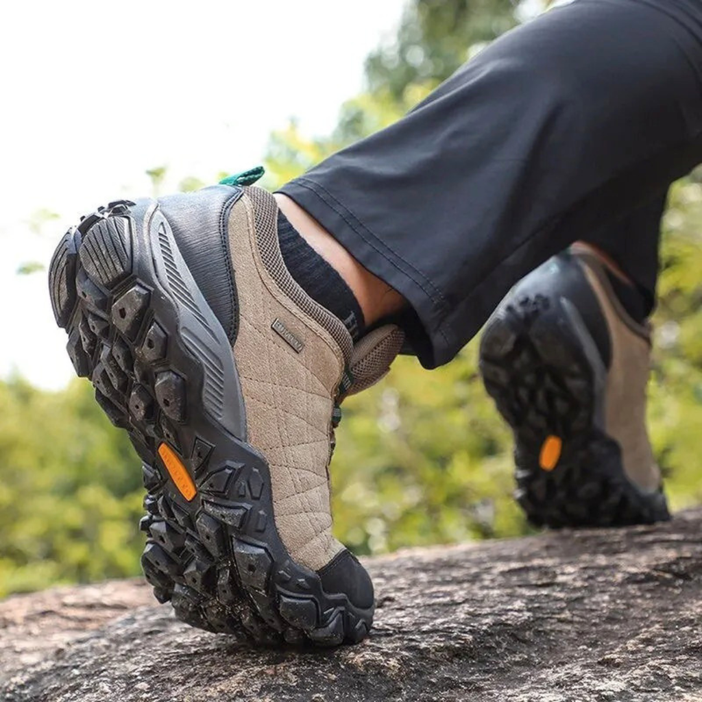 Men's Suede Leather Hiking Shoes